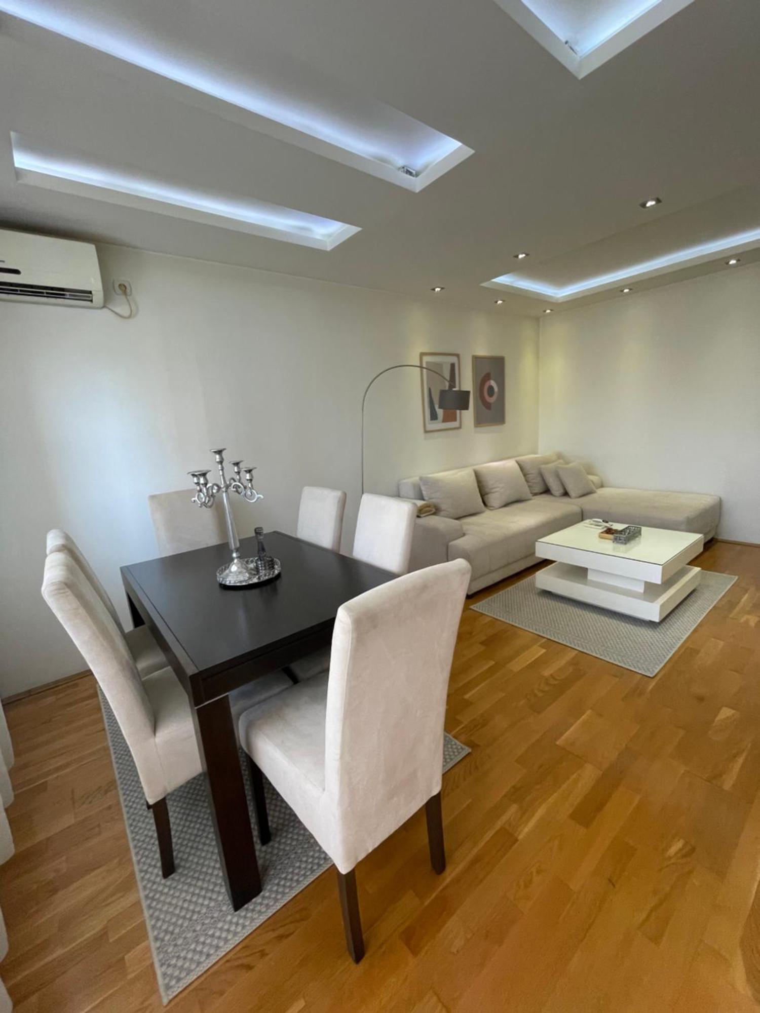 Charme Apartman ครูเชวัซ ภายนอก รูปภาพ